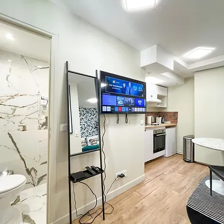 162 - Urban In Montorgueil * Paříž